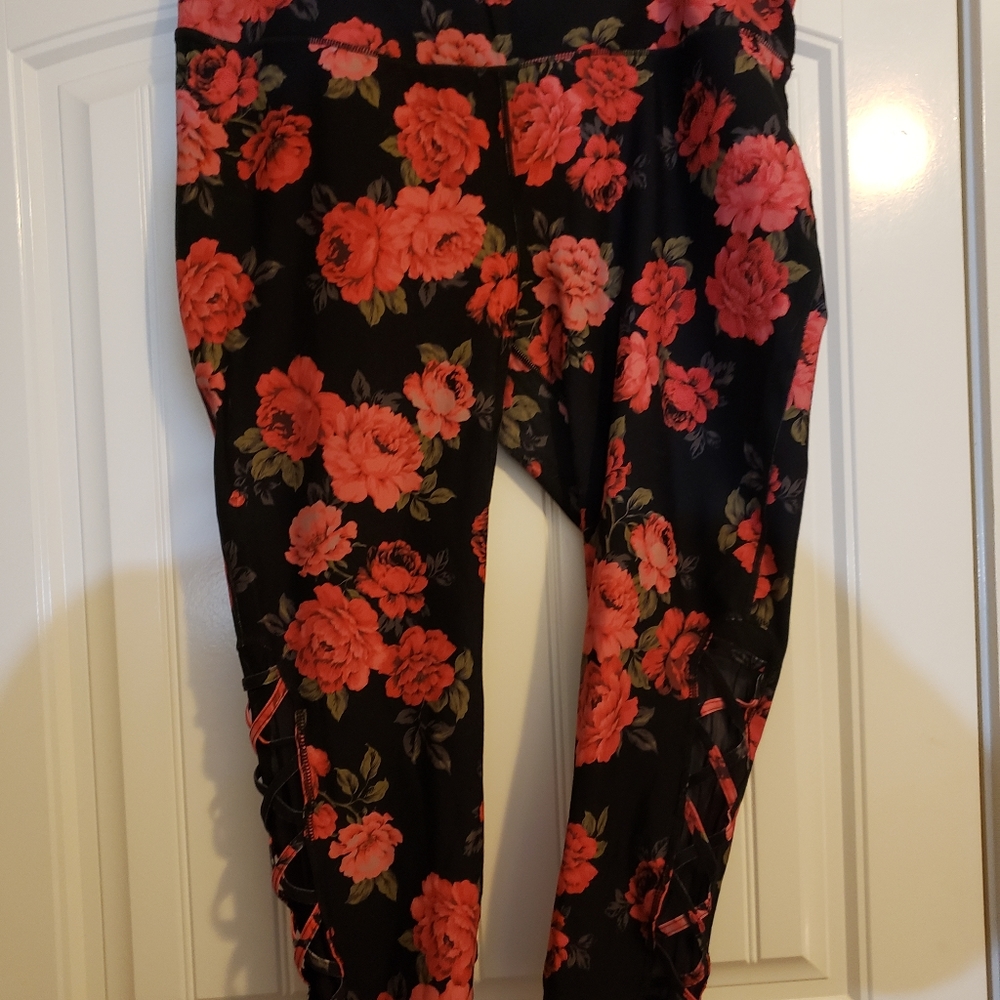 Torrid Floral Leggings